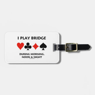 Ich spiele Brücke während des Morgen-Mittages und Gepäckanhänger