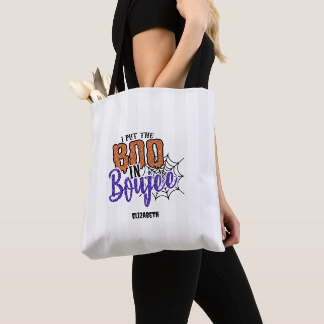 Ich stecke das Boo in Boujee Halloween Junggeselli (Von Nahem)