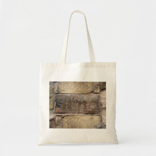 "Ich stecke fest" ein anderer Stein in der Wand Tragetasche