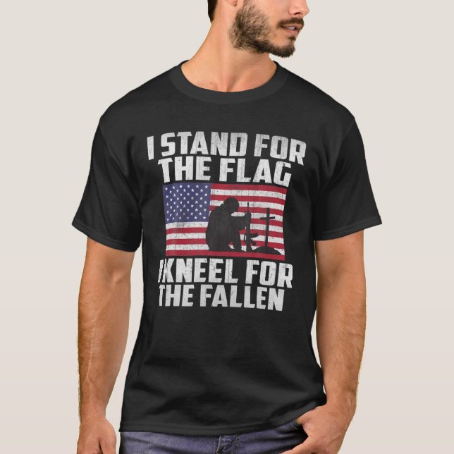 Ich stehe für das Flag Kneel für die gefallene Ged T-Shirt (Vorderseite)