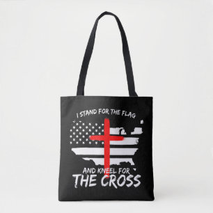 Ich stehe für die Fahne und das Knie für das Kreuz