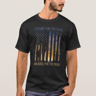 Ich stehe für die Fahne und die Knie für die Kreuz T-Shirt