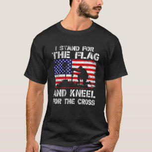 Ich stehe für Fahne und Knie für die Cross-US-Fl T-Shirt