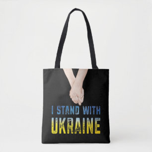 Ich stehe mit dem Ukraine Shirt zur Unterstützung