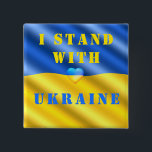 Ich stehe mit der Ukraine-Taste Unterstützung Frei Button<br><div class="desc">Unterstützung Ukraine Buttons - Freiheit - Frieden - Ukraine Flagge - Herz - Patriotik - Starke - Unabhängigkeit - Gemeinsam ! Sie können auf mehr als 1000 Zazzle-Produkte übertragen.</div>