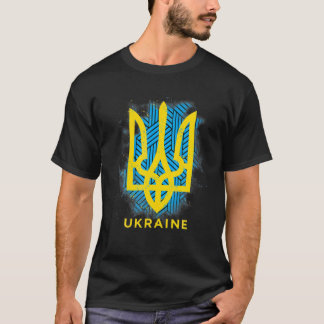 Ich stehe mit der ukrainischen Flagge, dem ukraini T-Shirt