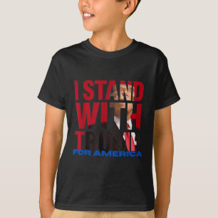 Ich stehe mit Trump T-Shirt