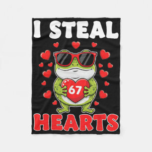 Ich stehle 67 Herzen Valentinstag 67 Meme 6 7 Fros Fleecedecke