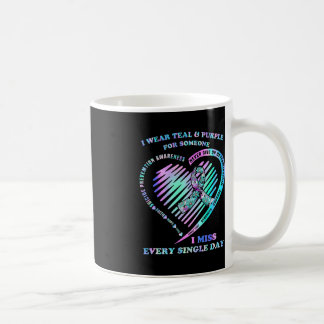 Ich trage Aquamarin und Lila für jemanden, den ich Kaffeetasse