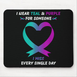 Ich trage Aquamarin und Lila für jemanden, den ich Mousepad