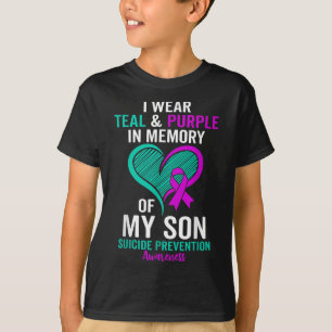 Ich trage Aquamarin und Lila in Erinnerung an mein T-Shirt