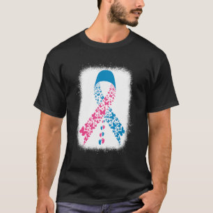 Ich trage einen Engel-Säugling der blauen und rosa T-Shirt