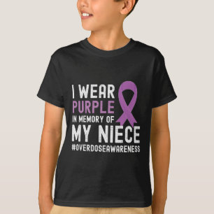 Ich trage Lila im Gedächtnis meiner Nichte Überdos T-Shirt