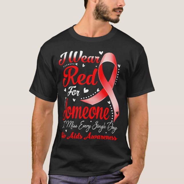 Ich trage Rot wegen HIV-Aids-Bewusstsein T-Shirt (Vorderseite)