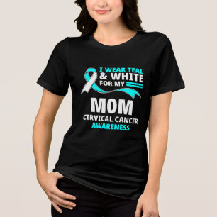 Ich trage Türkis und Weiß, meine Mutter hat Gebärm Tri-Blend Shirt