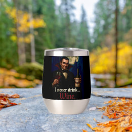„Ich trinke nie … Wein“ Vampir-Horror-Humor