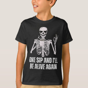 Ich trinke Skelett auf eine Sekunde und ich werde T-Shirt