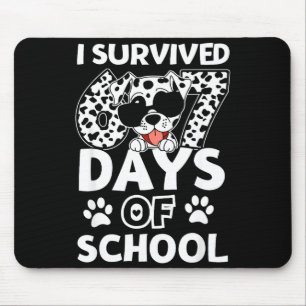 Ich überlebte 67 Tage Schule Dabbing Dalmatiner Hu Mousepad