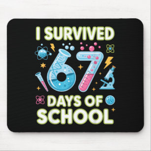 Ich überlebte 67 Tage Schule - Lehrer Schüler S Mousepad