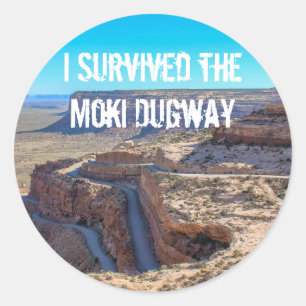 Ich überlebte den Moki-Dugway-Sticker Runder Aufkleber