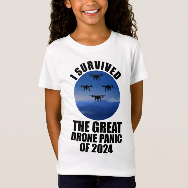 Ich überlebte die große Drohnenpanik von 2024 T-Shirt (Vorderseite)