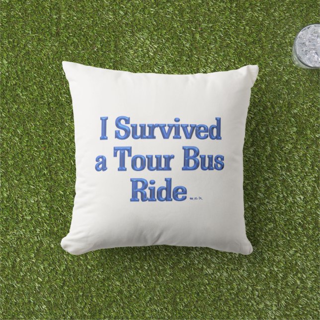 Ich überlebte einen Tour Bus Ride blau2 Kissen im  (Golfball-Marker)