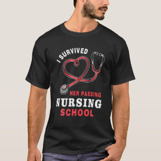 Ich überlebte ihre Passende Krankenschule Funny Gr T-Shirt