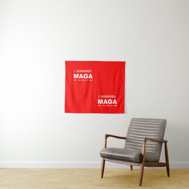 Ich überlebte MAGA  Wandteppich (Beispiel (Horizontal))