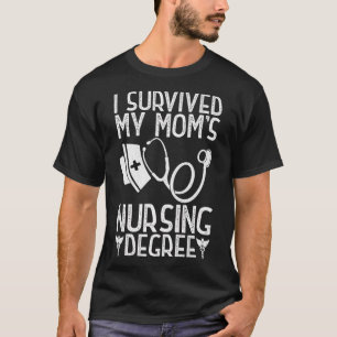 Ich überlebte meine Mamas, die mich mit RN LPN C  T-Shirt