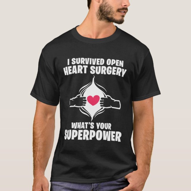 Ich überlebte Open Heart Operation Bypass Operatio T-Shirt (Vorderseite)