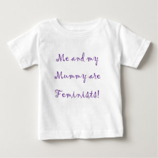 Ich und Mama sind Feministbodysuit Baby T-shirt