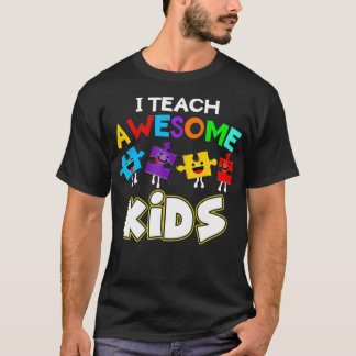 Ich unterrichte Phantastische Kinder Funny Autism  T-Shirt