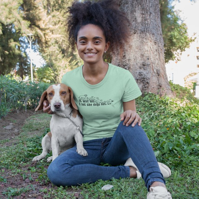 Ich war es - ich ließ die Hunde lustig aus Tri-Blend Shirt (Go ahead, let the dogs out! They'll love you for it.)