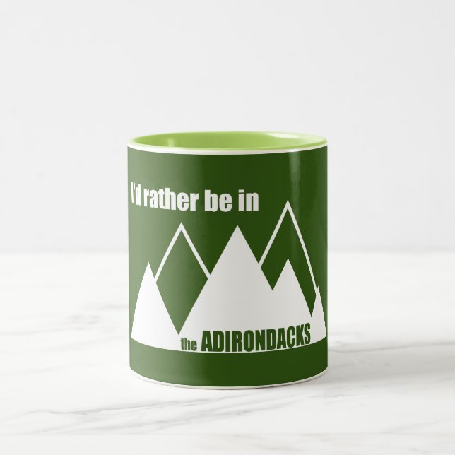 Ich wäre eher im Berg der Adirondacks Zweifarbige Tasse (Mittel)