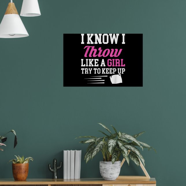 Ich weiß, ich werfe wie ein Mädchen. Versucht, mit Poster (Wohnzimmer 1)