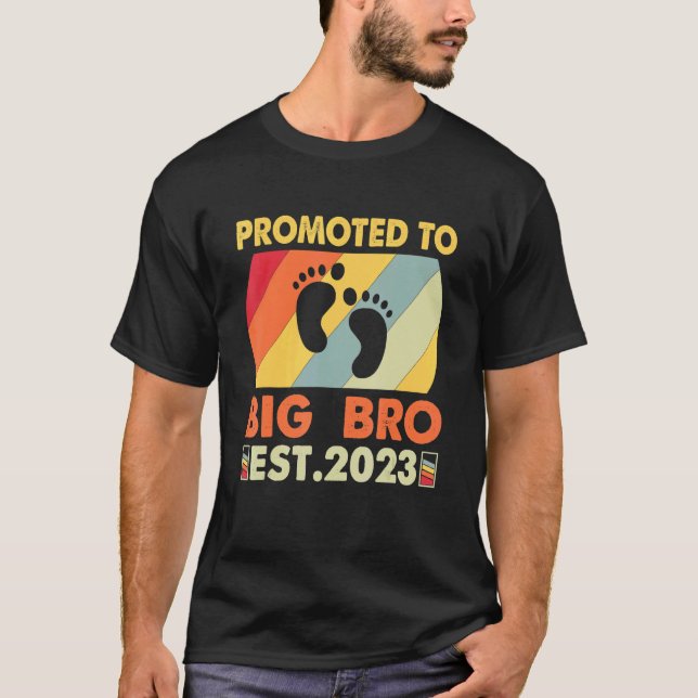 Ich werde ein großer Bruder sein, 2023 befördert z T-Shirt (Vorderseite)