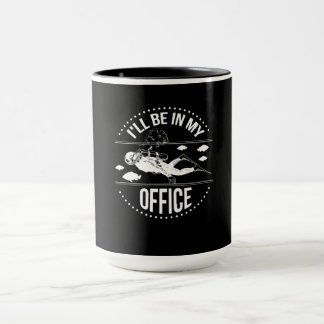 Ich werde in meinem Büro sein und das Ozean-Gesche Tasse