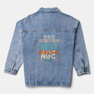 Ich werde oft wegen meines Alters für einen Erwach Jeansjacke