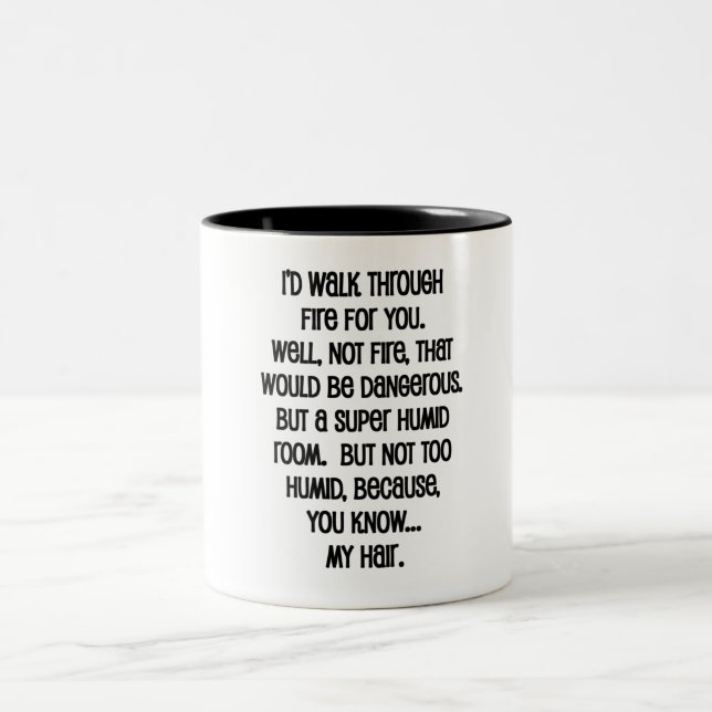 Ich würde dir das Feuer reichen Zweifarbige Tasse (Mittel)