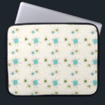 Iconic Atomic Sternexplosion Laptop Sleeve<br><div class="desc">Dieses Ikonische Atomic Sternexplosion Laptop Sleeve Muster verfügt über eine ikonische atomare Sternexplosion. Das ist richtig! Die alte Schule, der cremefarbene Hintergrund mit goldenen Fesseln ist der perfekte Hintergrund für die lebendigen türkisfarbenen, sanften Sellerie und die kitschigen Birnen grünen Kreise. Die Farbflecken sind sporadisch in verschiedenen Größen platziert, mit überlegenen...</div>