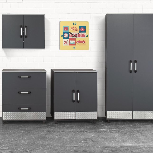 Iconic Iconic, berufliches Kraftfahrzeug Quadratische Wanduhr (Von Creator hochgeladen)