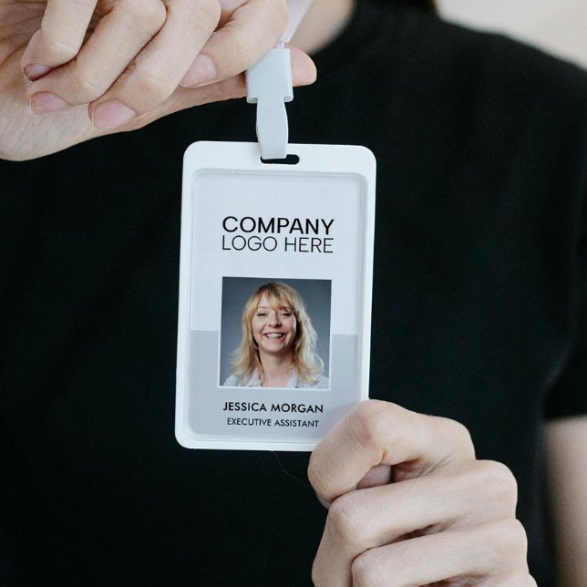 ID CORPORATE LOGO EMPLOYEE PHOTO SILVER AUSWEIS (Von Creator hochgeladen)