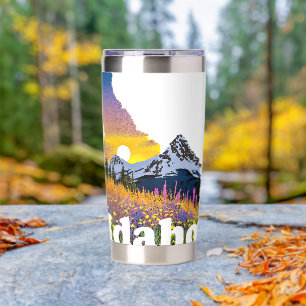 Idaho-Form mit Berg und Wildblumen individuell ang Thermobecher
