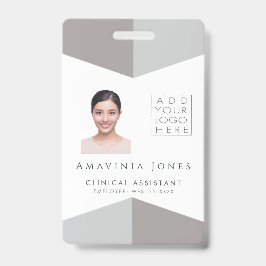 Identifikation von Frauen mit medizinischem Foto K Ausweis