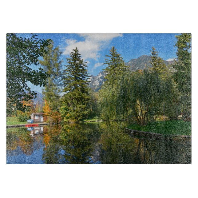Idylle des Herbstbeckens Schneidebrett (Vorderseite)