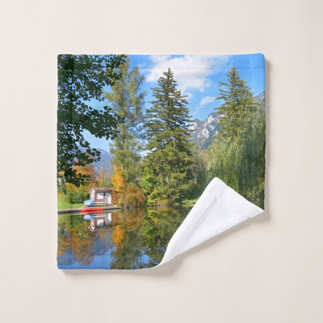 Idylle des Herbstbeckens Waschlappen (Waschlappen)