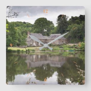 Idyllique Mayenne Quadratische Wanduhr