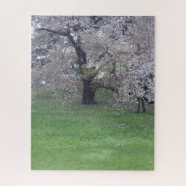 idyllischer Frühlingsbaum Puzzle