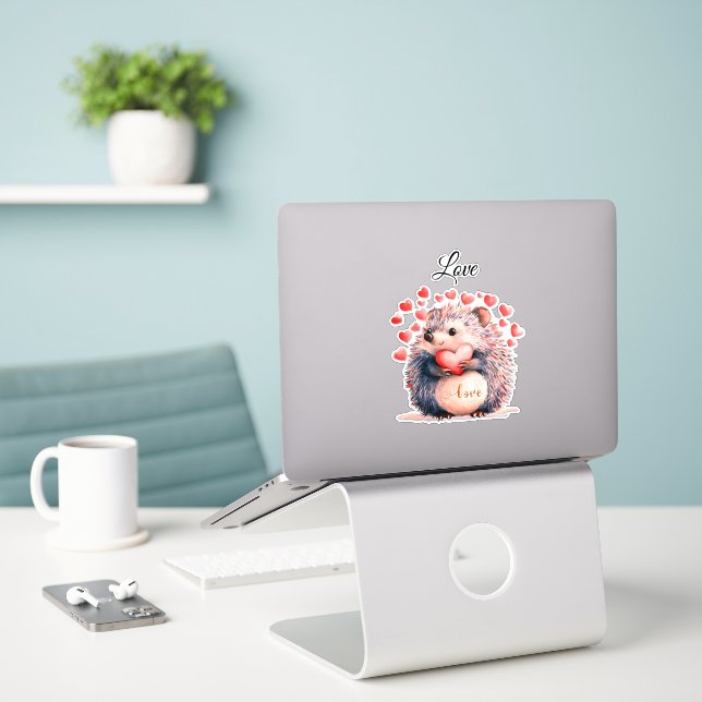 Igel Valentine Aufkleber (Laptop auf Schreibtisch)