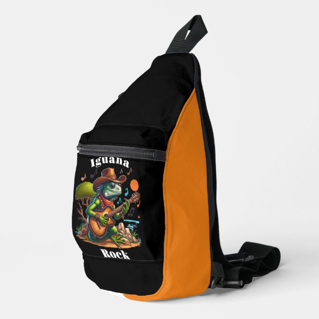Iguana Serenading Swamp Dweller Rock Crossbody Bag (Rechte Ecke)